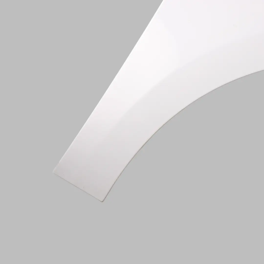 5F Front Side Wing Panel Right O/S Nevada White S9R to Seat Leon Cupra with Part number 5F0821022J Seat Leon Cupra 5F Front Side Wing Panel Right O/S Nevada White S9R - SKU 5F0821022J-BNE - Part number 5F0821022J