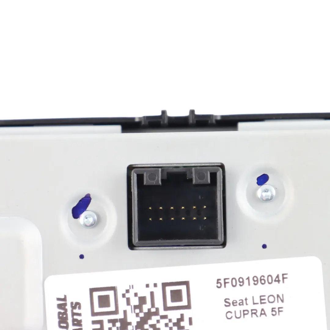 5F Head Unit Audio Radio Display Sat Nav Navigation to Seat Leon Cupra with Part number 5F0919604F Seat Leon Cupra 5F Head Unit Audio Radio Display Sat Nav Navigation - SKU 5F0919604F - Part number 5F0919604F