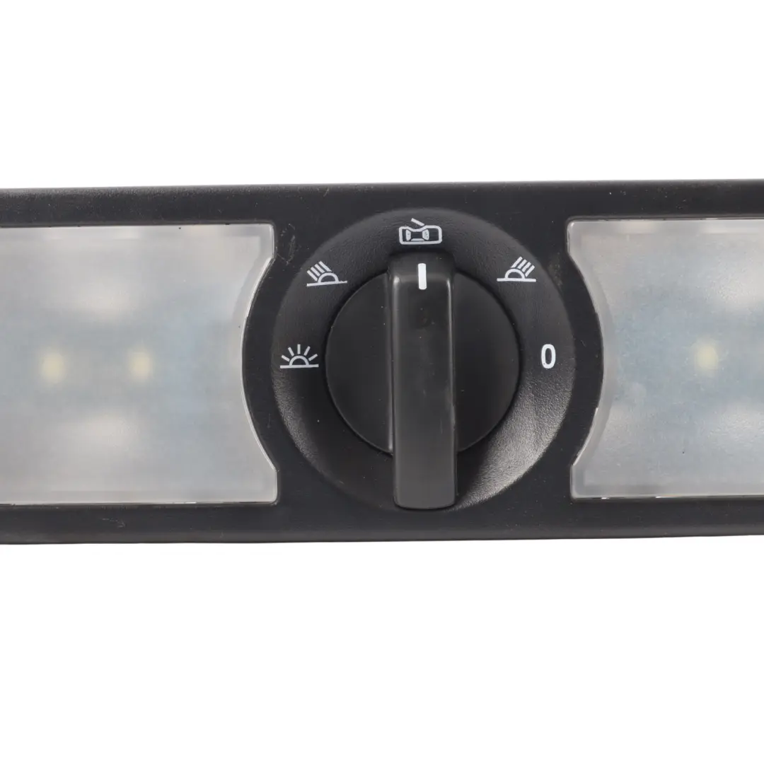 5F Lampka Oświetlenia Podsufitki Wnętrza do Seat Leon Cupra o numerze 5F0947291B Seat Leon Cupra 5F Lampka Oświetlenia Podsufitki Wnętrza - SKU 5F0947291B - Numer Części 5F0947291B