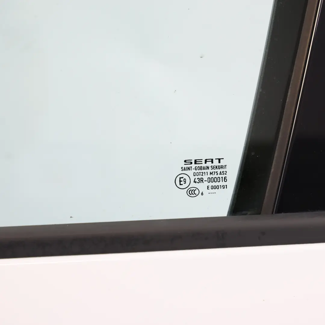 Seat Leon Mk3 Tür Vorne Links Verkleidungsplatte Nevada Weiß - S9R - SKU 5F4831055A-BNE - Teilenummer 5F4831055A
