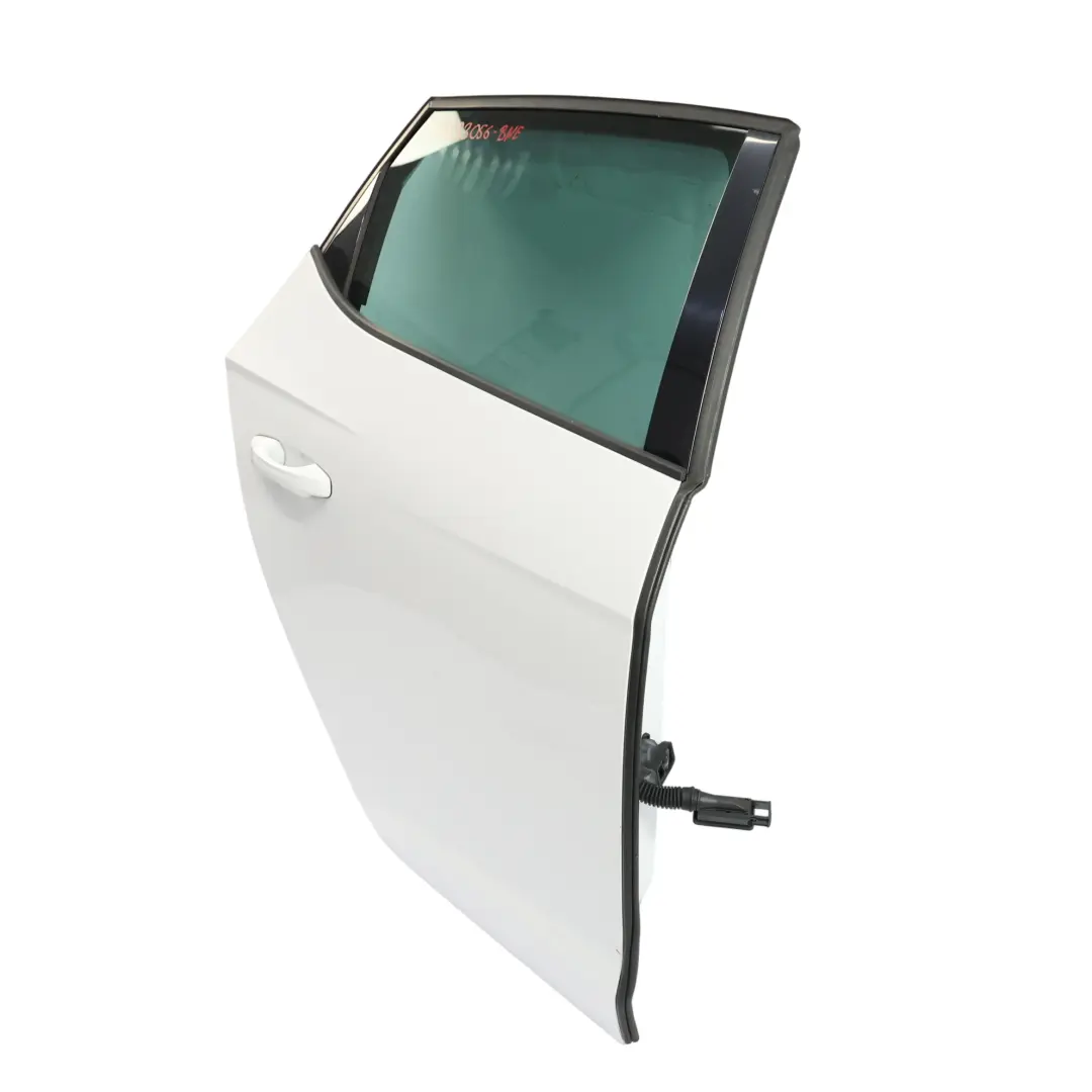 Seat Leon Mk3 Puerta Trasera Derecha Panel Cubierta Nevada White Blanco - S9R - SKU 5F4833056-BNE - Número de pieza 5F4833056