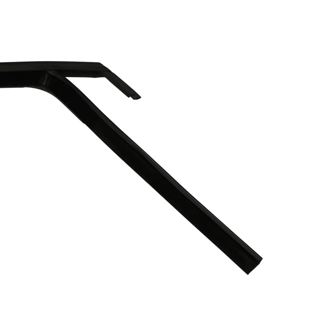 Mk3 Window Guide Door Front Right O/S Seal Gasket 5-Door to Seat Leon with Part number 5F4837432G Seat Leon Mk3 Window Guide Door Front Right O/S Seal Gasket 5-Door - SKU 5F4837432G - Part number 5F4837432G