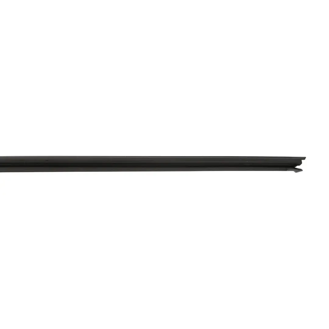 Seat Leon 3 Modanatura Finestra Porta Anteriore Destra 5 Porte - SKU 5F4837472B - Numero di parte 5F4837472B
