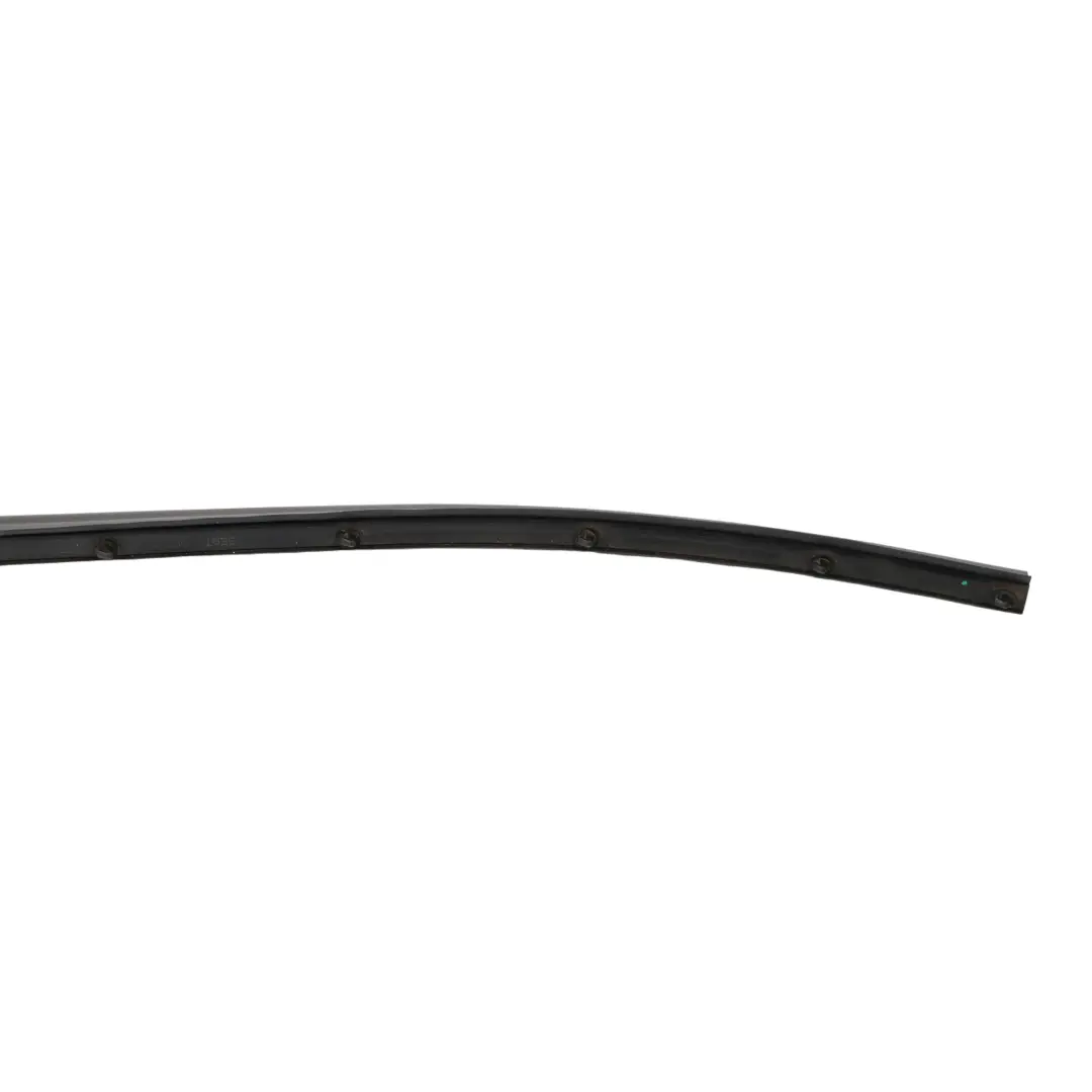 Seat Leon Cupra 5F Puerta Delantera Inferior Borde Exterior Izquierdo - SKU 5F4837651 - Número de pieza 5F4837651