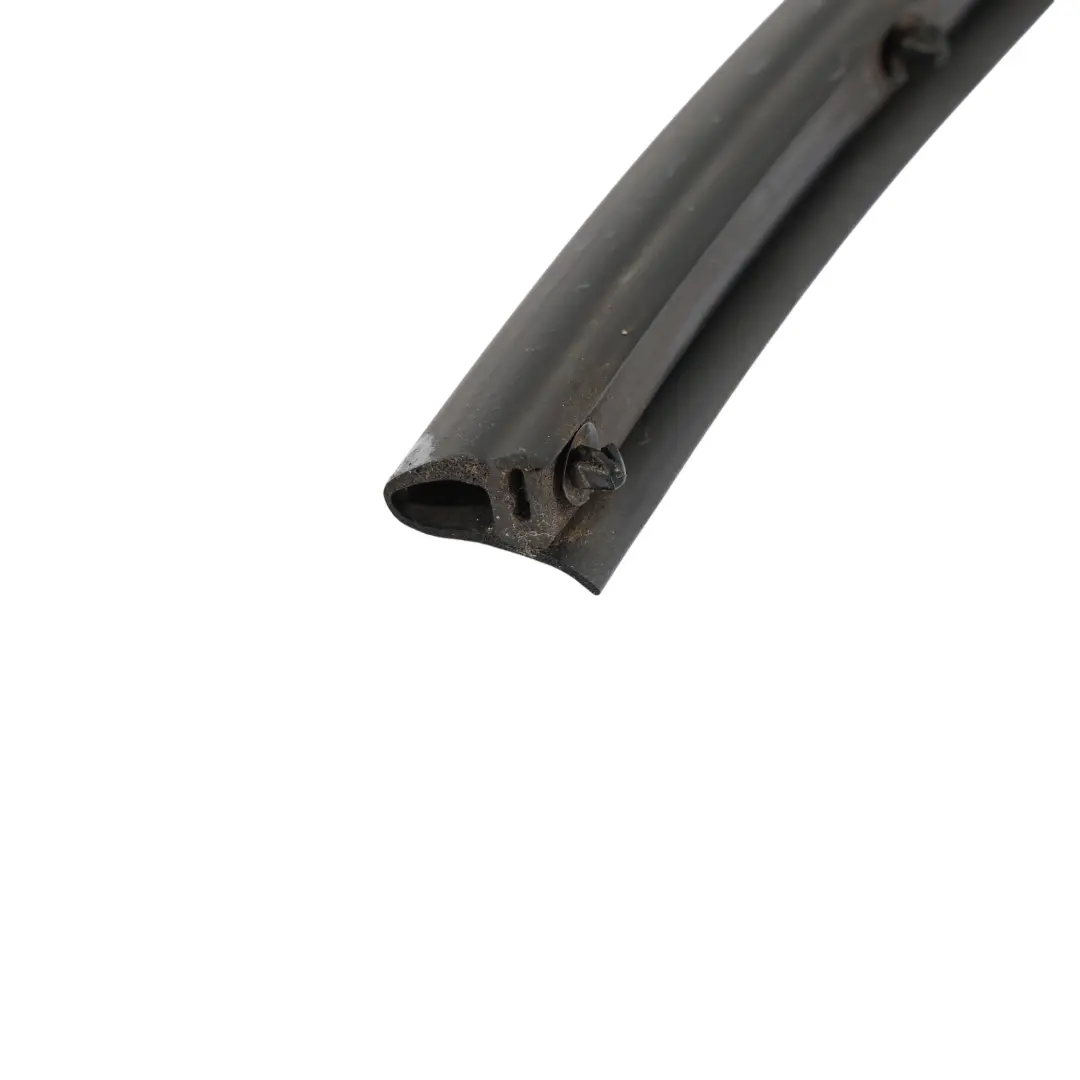 Seat Leon 3 Uszczelka Drzwi Przednich Dolna Zewnętrzna Prawa - SKU 5F4837652 - Numer Części 5F4837652