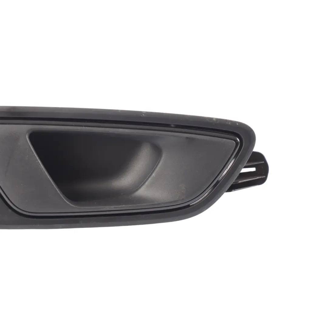 Seat Leon Cupra 5F Poignée Porte Intérieure Arrière Droite Noire - SKU 5F4839114B - Numéro de pièce 5F4839114B