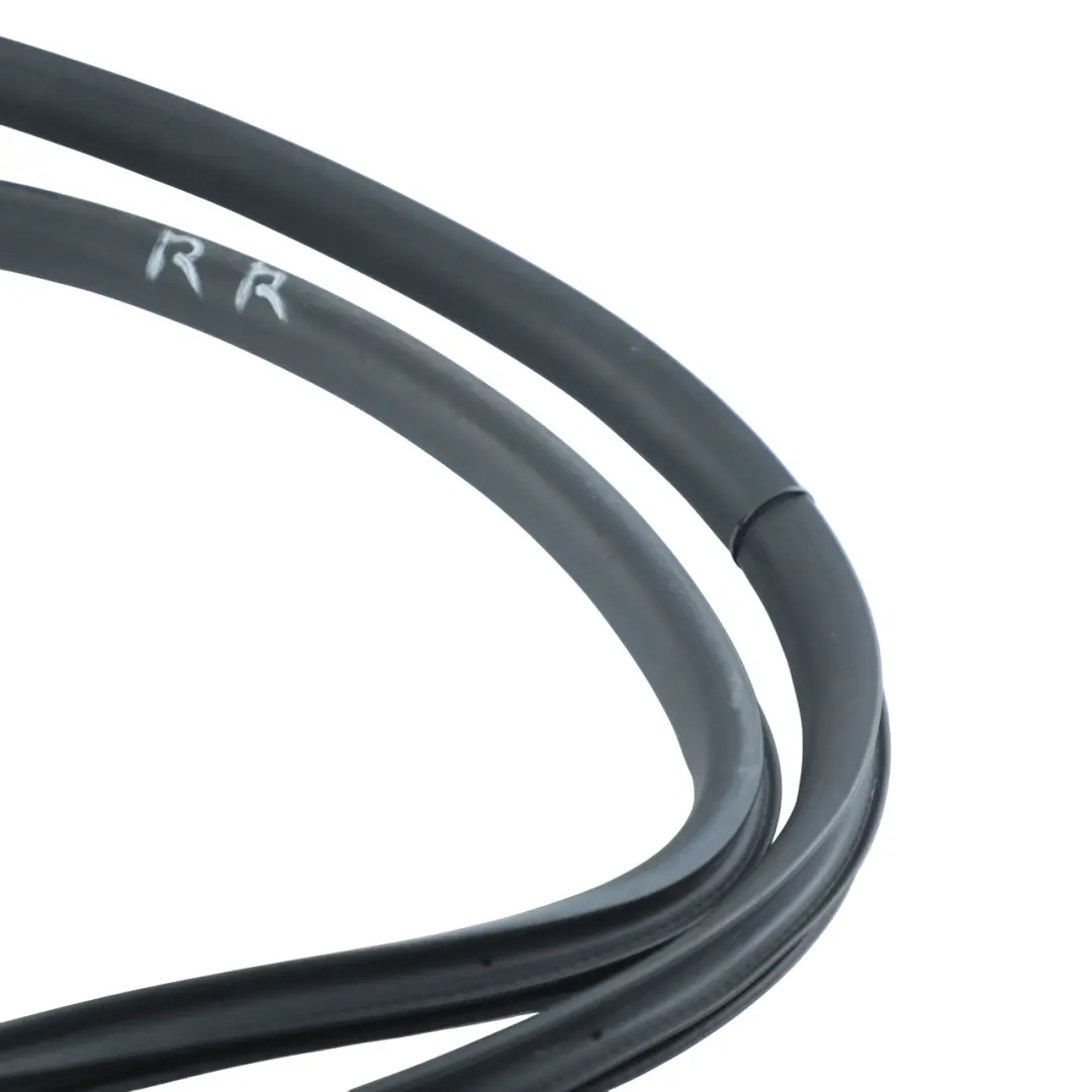 Seat Leon Cupra 5F Joint De Porte Caoutchouc Arrière Gauche Droite - SKU 5F4867367 - Numéro de pièce 5F4867367