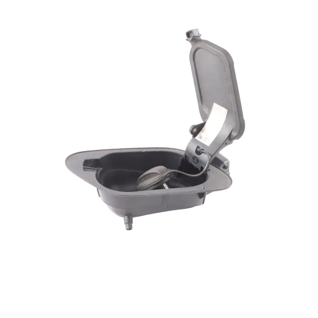 Kraftstoff Einfüllstutzen Klappe Halter Gehäuse für Volkswagen VW Golf Mk7 mit Teilenummer 5G0809857 Volkswagen VW Golf Mk7 Kraftstoff Einfüllstutzen Klappe Halter Gehäuse - SKU 5G0809857 - Teilenummer 5G0809857