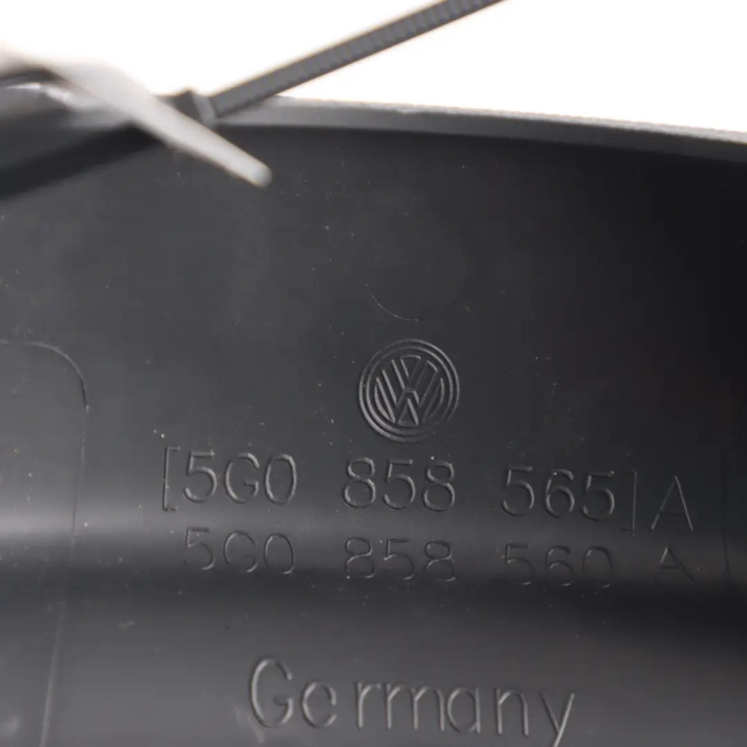 Osłona Kolumny Kierowniczej do VW Volkswagen Golf R 7 o numerze 5G0858560A VW Volkswagen Golf R 7 Osłona Kolumny Kierowniczej - SKU 5G0858560A - Numer Części 5G0858560A