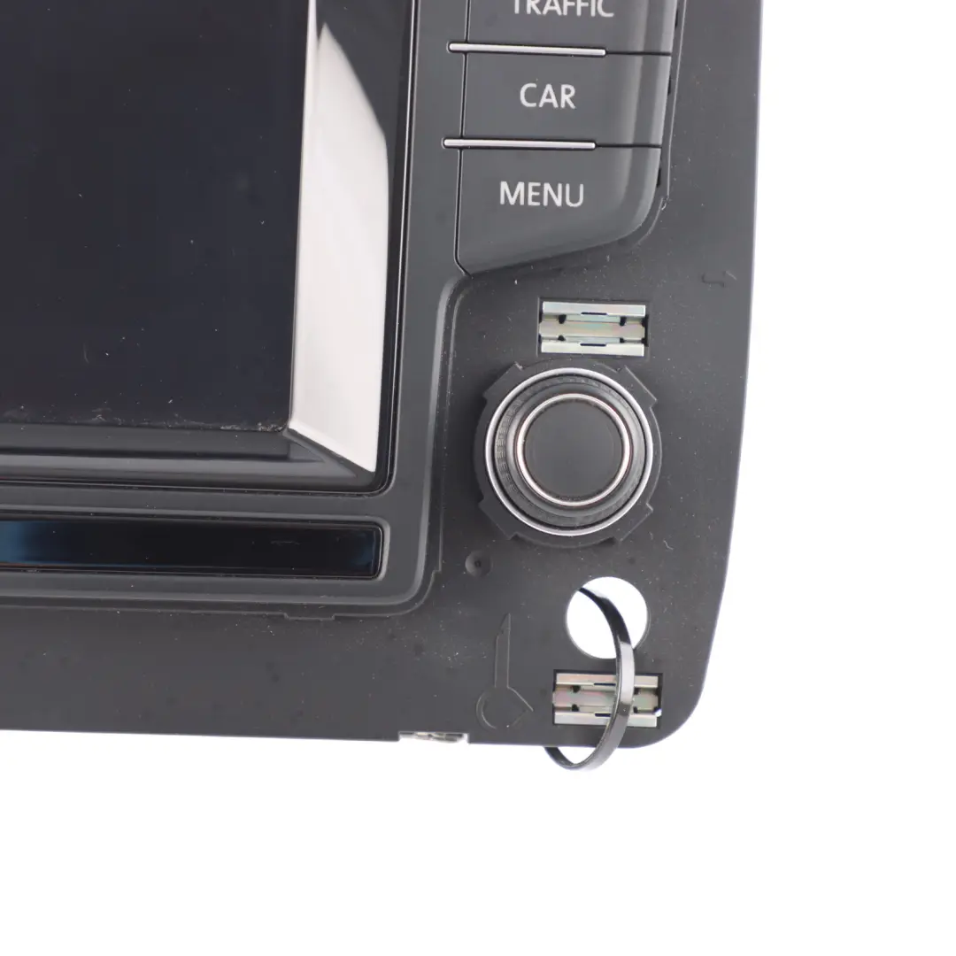 Radio Control Head Unit CD Player to VW Volkswagen Golf Mk7 VII with Part number 5G0919605D VW Volkswagen Golf Mk7 VII Radio Control Head Unit CD Player - SKU 5G0919605D - Part number 5G0919605D