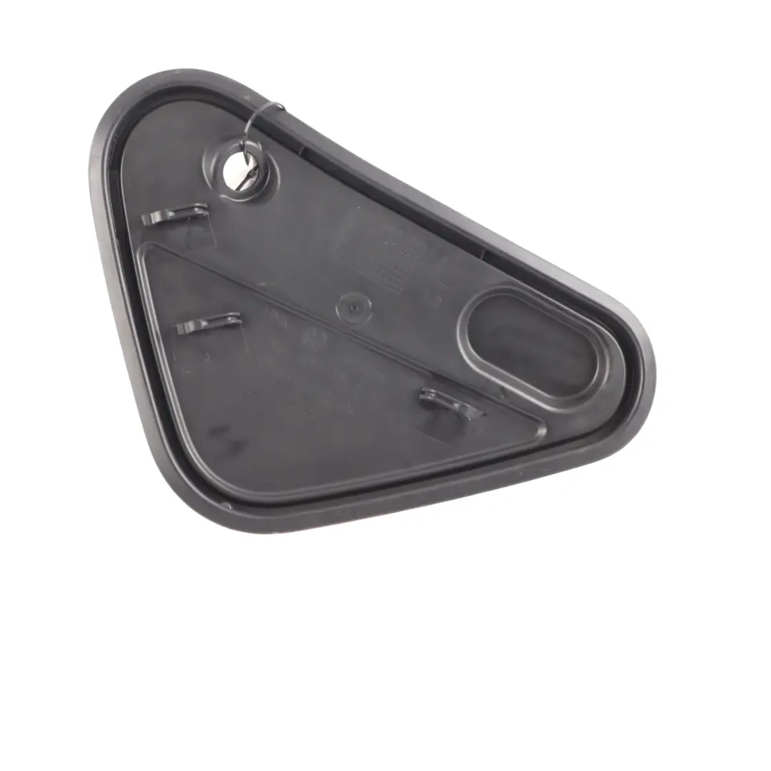 Piastra Copertura Foro Accesso Porta Esterna Posteriore per VW Golf R 7 con numero di parte 5G4839915E VW Golf R 7 Piastra Copertura Foro Accesso Porta Esterna Posteriore - SKU 5G4839915E - Numero di parte 5G4839915E