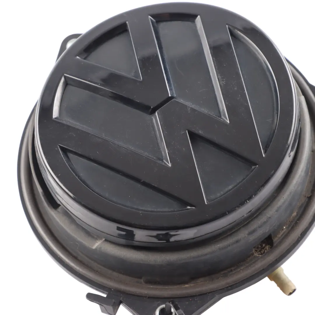 Boot Trunk Lid Tailgate Handle Open Trim Cover 5G6827469D to Volkswagen Golf Mk7 R with Part number 5G6827469F Volkswagen Golf Mk7 R Boot Trunk Lid Tailgate Handle Open Trim Cover 5G6827469D - SKU 5G6827469F-1 - Part number 5G6827469F