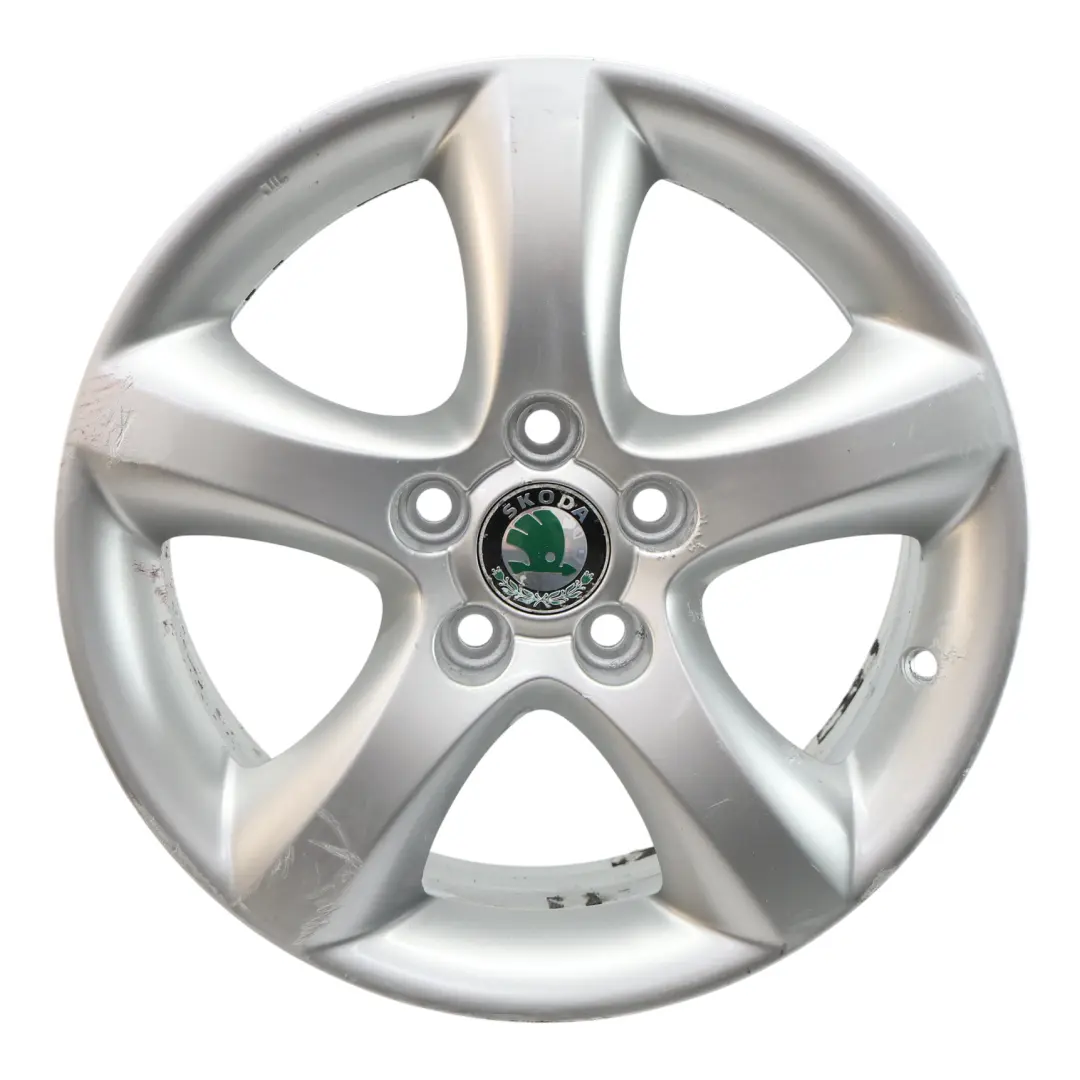 Skoda Fabia 5J Cerchio In Lega Argento A 5 Razze 15" ET:43 6J - SKU 5J0601025A-2 - Numero di parte 5J0601025A