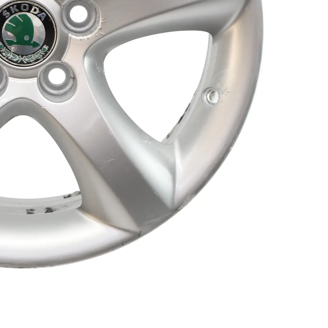 Skoda Fabia 5J Wheel Rim Alloy Silver 5 Spoke 15" ET:43 6J - SKU 5J0601025A-2 - Part number 5J0601025A