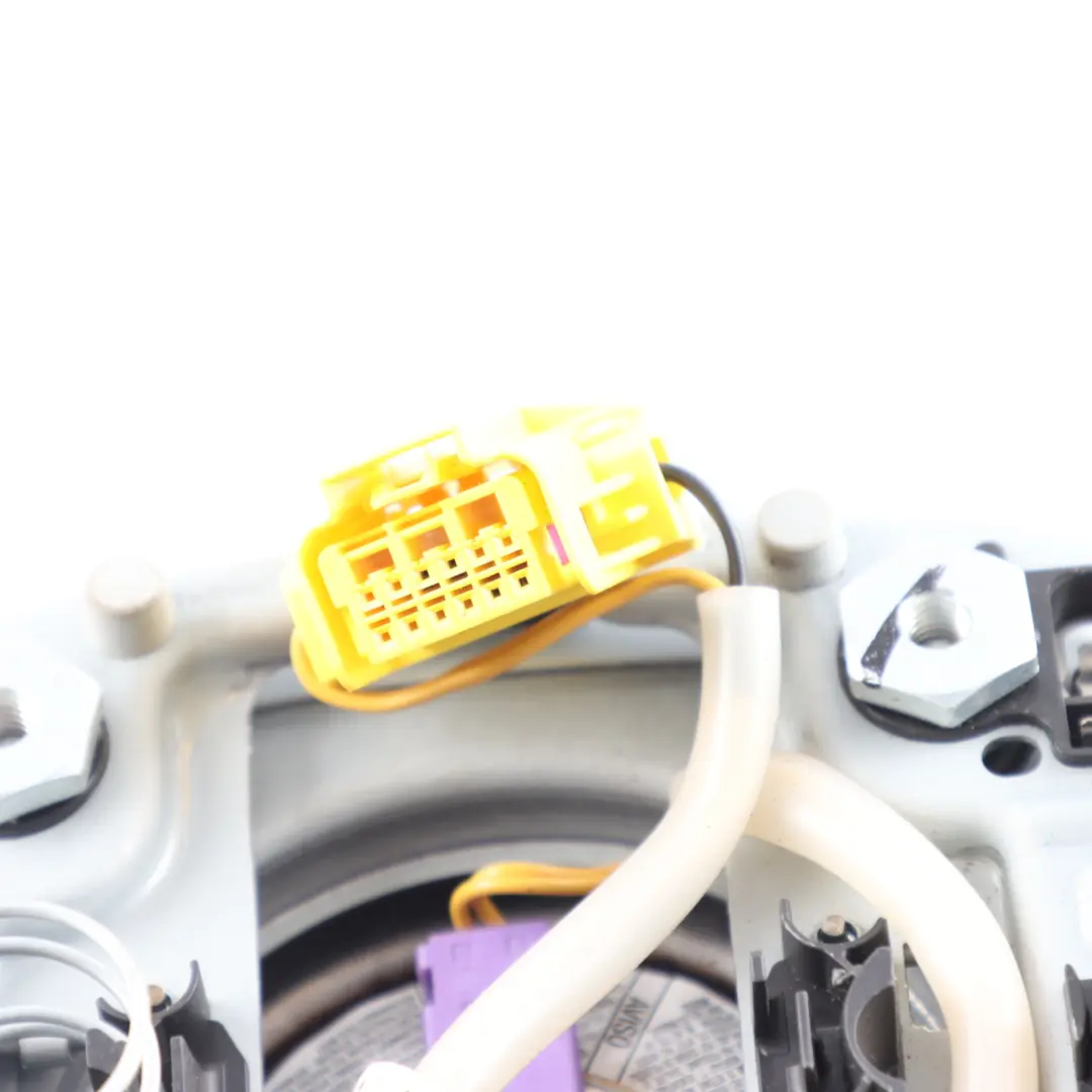 Mk2 II 5J Octavia Mk2 II Steering Wheel Air Module to Skoda Fabia with Part number 5J0880201K Skoda Fabia Mk2 II 5J Octavia Mk2 II Steering Wheel Air Module - SKU 5J0880201K - Part number 5J0880201K