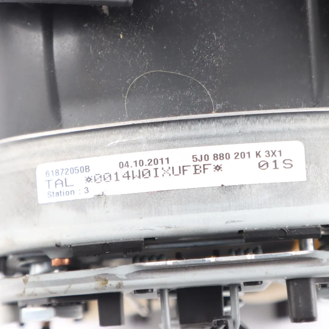 Mk2 II 5J Octavia Mk2 II Steering Wheel Air Module to Skoda Fabia with Part number 5J0880201K Skoda Fabia Mk2 II 5J Octavia Mk2 II Steering Wheel Air Module - SKU 5J0880201K - Part number 5J0880201K