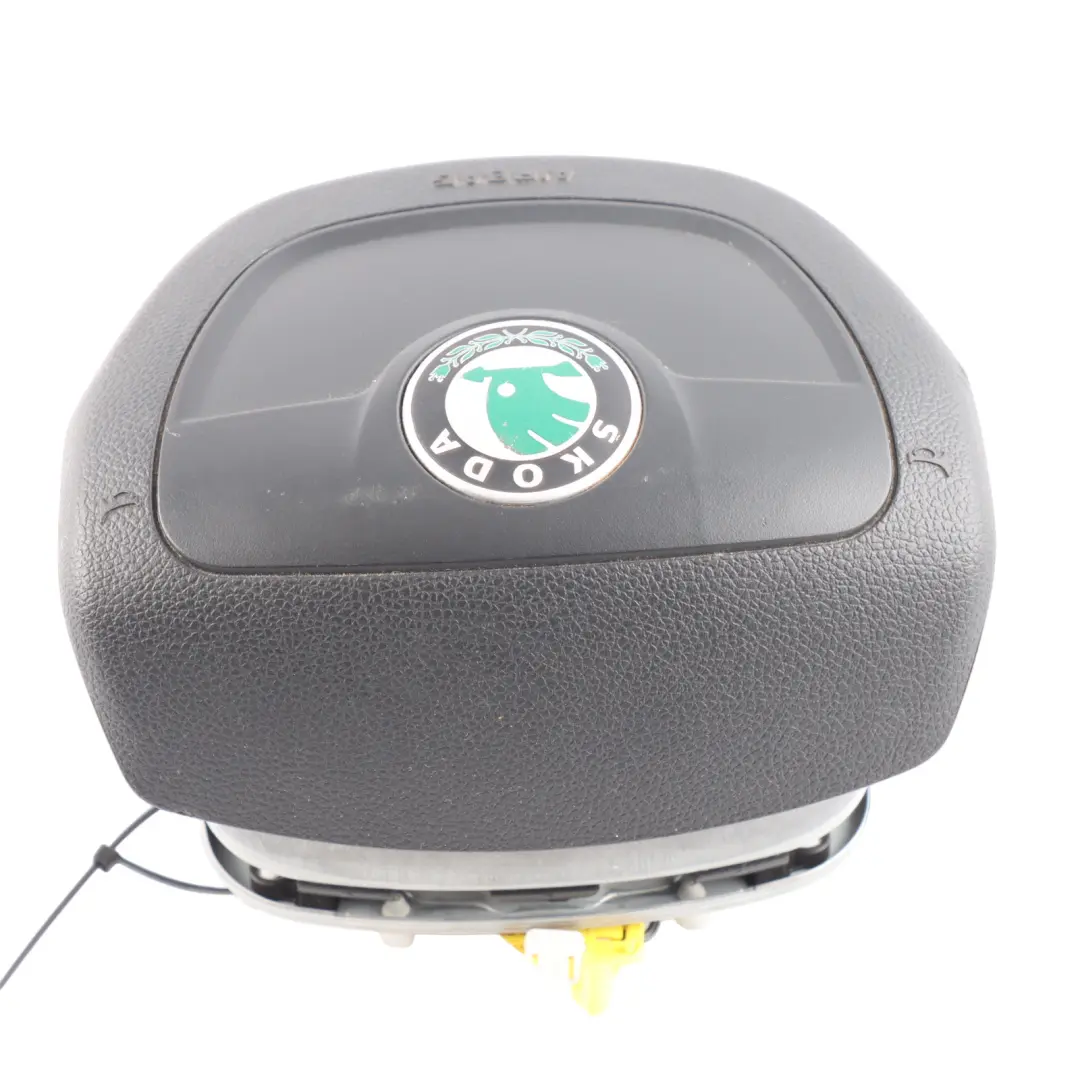 Mk2 II 5J Octavia Mk2 II Steering Wheel Air Module to Skoda Fabia with Part number 5J0880201K Skoda Fabia Mk2 II 5J Octavia Mk2 II Steering Wheel Air Module - SKU 5J0880201K - Part number 5J0880201K