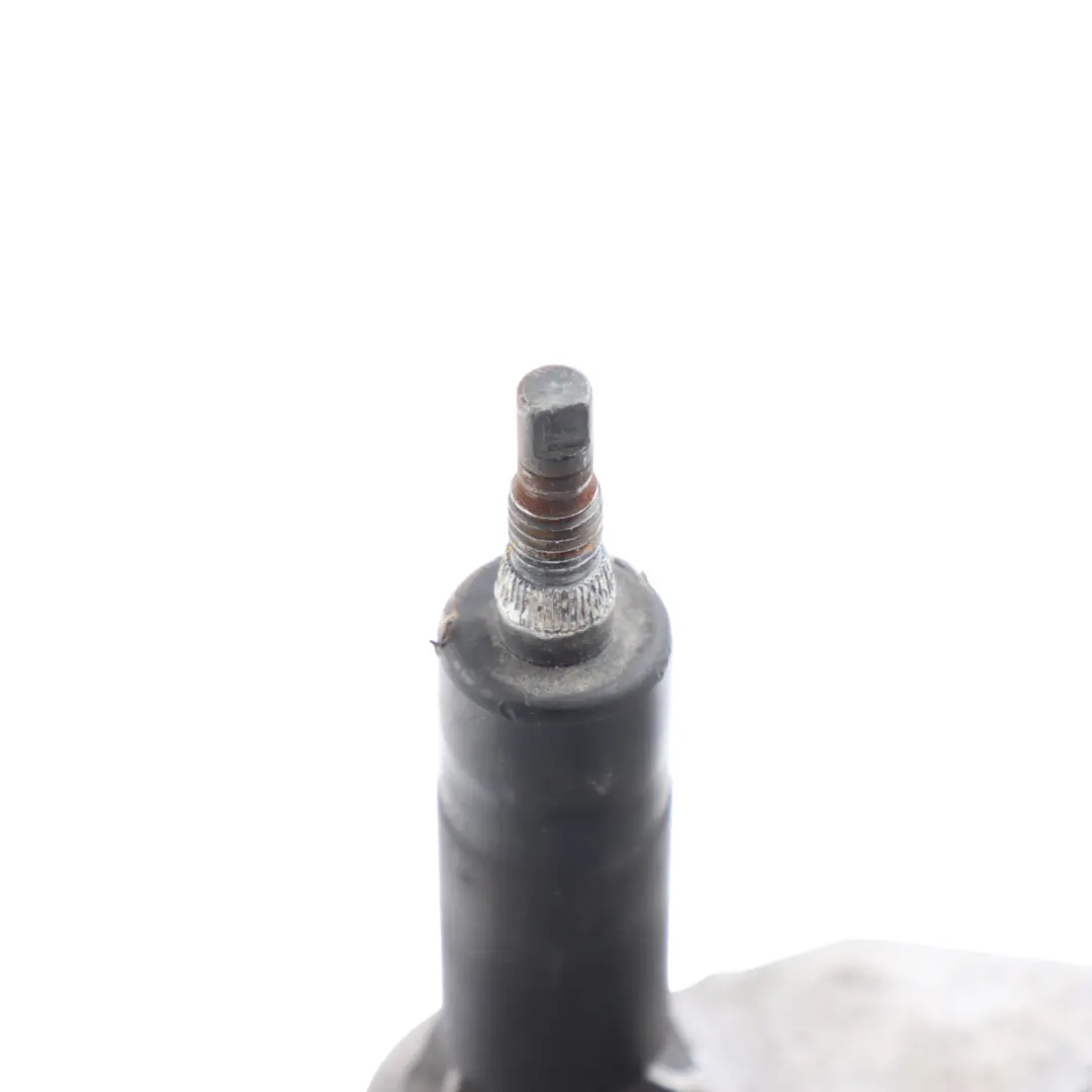 Actionneur Régulateur Moteur D'Essuie-Glace Arrière pour Skoda Fabia 5J à propos du numéro de pièce 5J7955711A Skoda Fabia 5J Actionneur Régulateur Moteur D'Essuie-Glace Arrière - SKU 5J7955711A - Numéro de pièce 5J7955711A