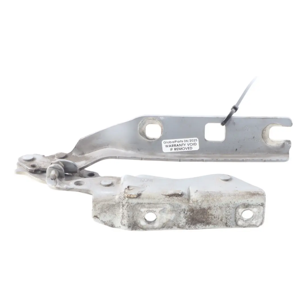 Bonnet Hinge Volkswagen Golf Mk5 V Mk6 VI Jetta Mk5 Front Left N/S to with Part number 5K0823301C Bonnet Hinge Volkswagen Golf Mk5 V Mk6 VI Jetta Mk5 Front Left N/S - SKU 5K0823301C-SHB - Part number 5K0823301C