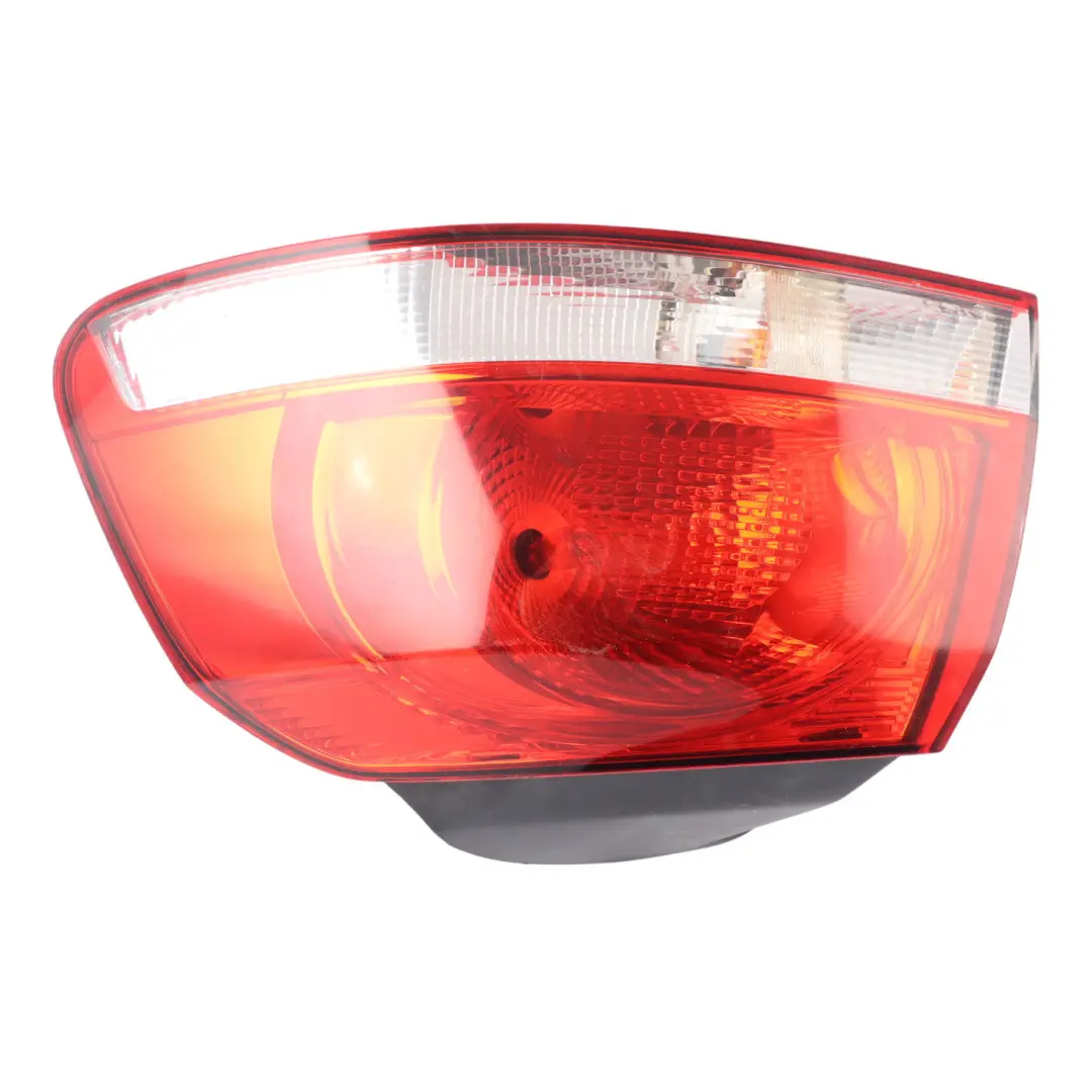 MK6 Rear Outer Light Lamp Right O/S to Volkswagen Golf VI with Part number 5K0945096E Volkswagen Golf VI MK6 Rear Outer Light Lamp Right O/S - SKU 5K0945096E - Part number 5K0945096E