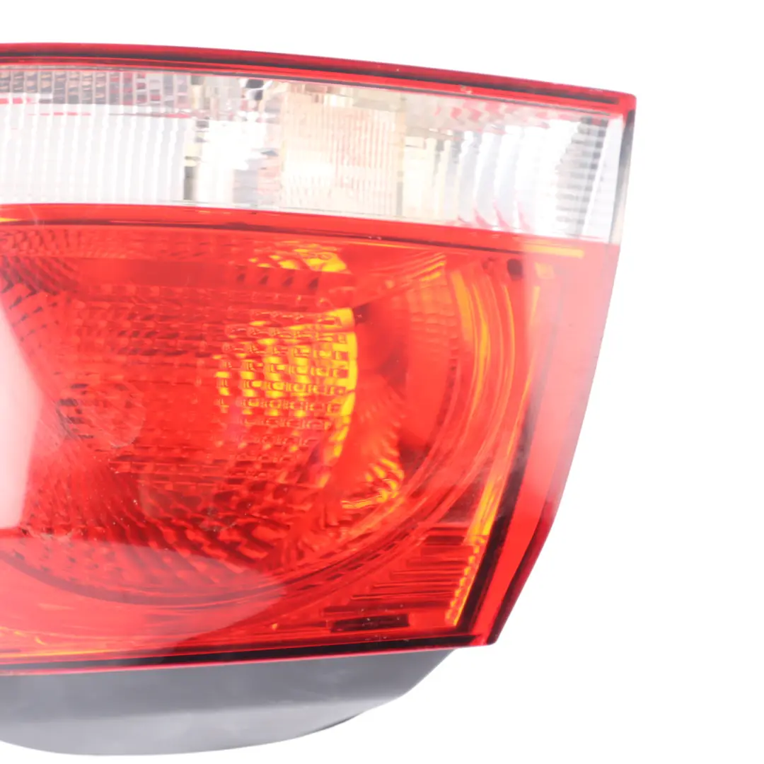 Volkswagen Golf VI MK6 Lampa Błotnika Zewnętrzna Prawy Tył - SKU 5K0945096E - Numer Części 5K0945096E