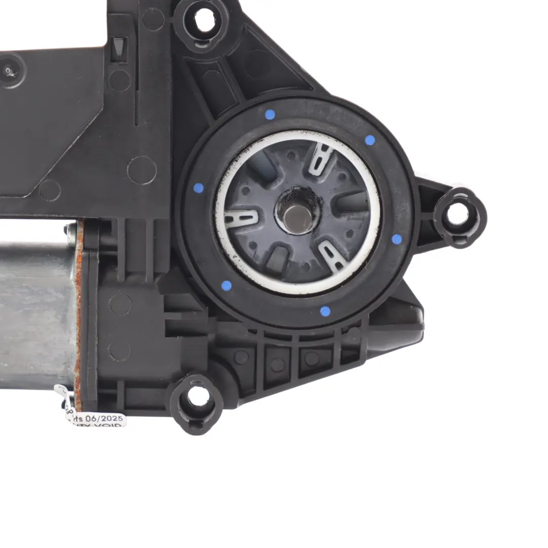 Mk6 VI Window Lifter Motor Front Right O/S Regulator to Volkswagen Golf with Part number 5K0959701B Volkswagen Golf Mk6 VI Window Lifter Motor Front Right O/S Regulator - SKU 5K0959701B - Part number 5K0959701B