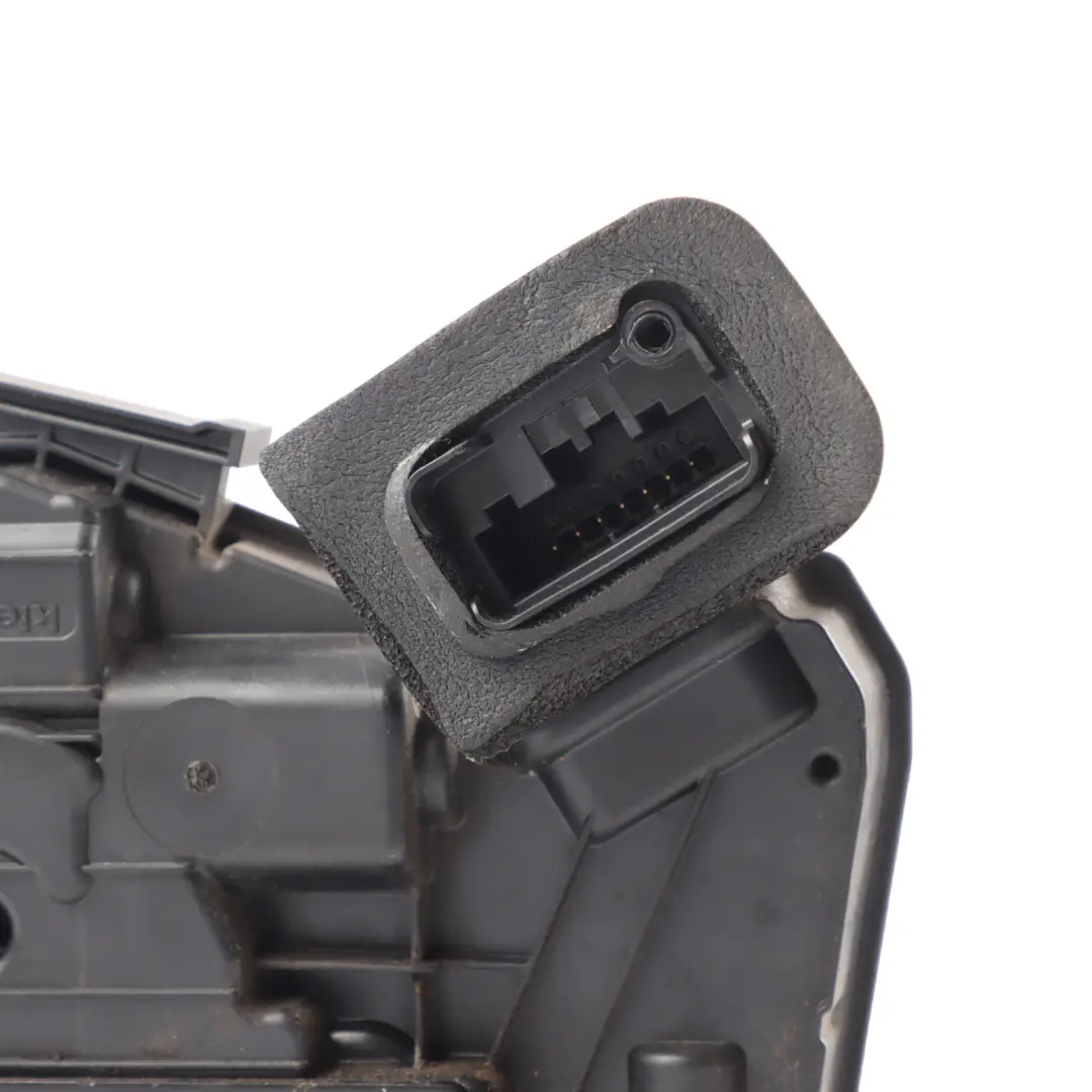 Actionneur De Verrouillage De Porte Arrière Droit pour Volkswagen Polo 6R à propos du numéro de pièce 5K4839016F Volkswagen Polo 6R Actionneur De Verrouillage De Porte Arrière Droit - SKU 5K4839016F - Numéro de pièce 5K4839016F