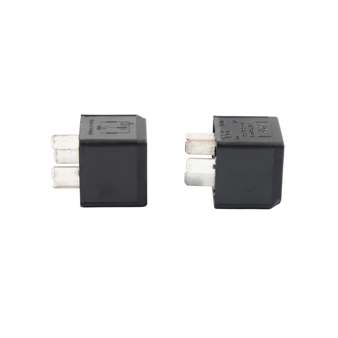 Ford Transit Custom Relay 4-Pin Black 12V 40A FOMOCO SET - SKU 5M5T14B192CA - Part number 5M5T14B192CA