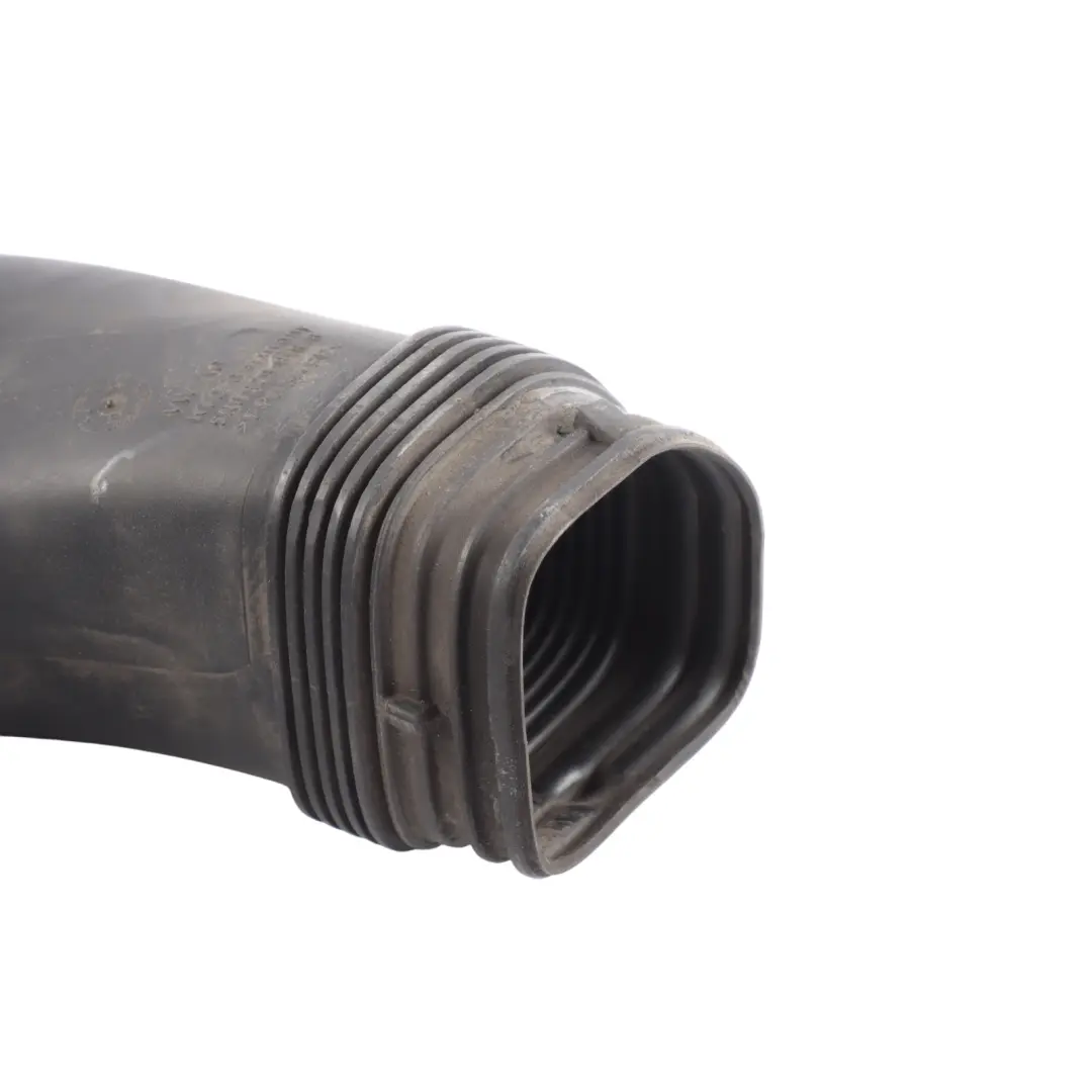 7N Air Intake Pipe Hose Line Tube to Volkswagen Sharan with Part number 5N0129618B Volkswagen Sharan 7N Air Intake Pipe Hose Line Tube - SKU 5N0129618C - Part number 5N0129618B