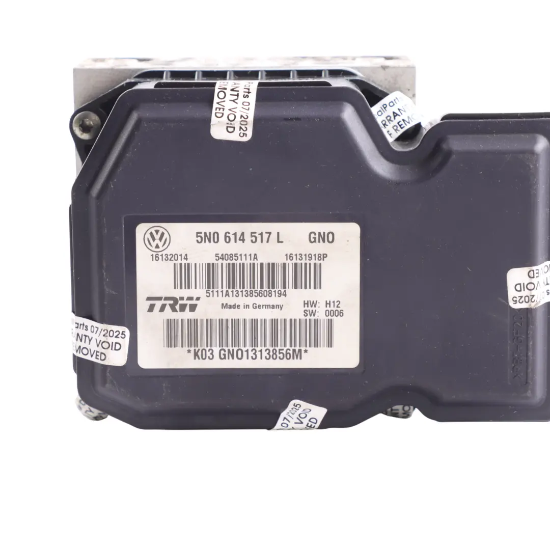 ABS Hydro Brake Pump Control Module Unit to Volkswagen VW Tiguan 5N with Part number 5N0614517L Volkswagen VW Tiguan 5N ABS Hydro Brake Pump Control Module Unit - SKU 5N0614517L - Part number 5N0614517L