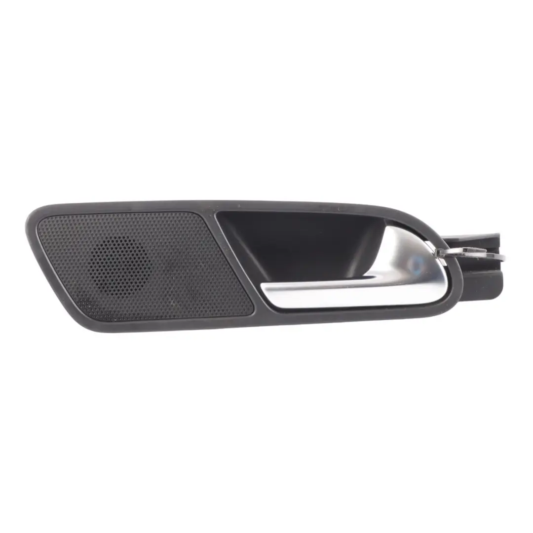 Poignée Porte Arrière Haut-Parleur Droite Chrome pour Volkswagen Tiguan 5N à propos du numéro de pièce 5N0839114 Volkswagen Tiguan 5N Poignée Porte Arrière Haut-Parleur Droite Chrome - SKU 5N0839114 - Numéro de pièce 5N0839114
