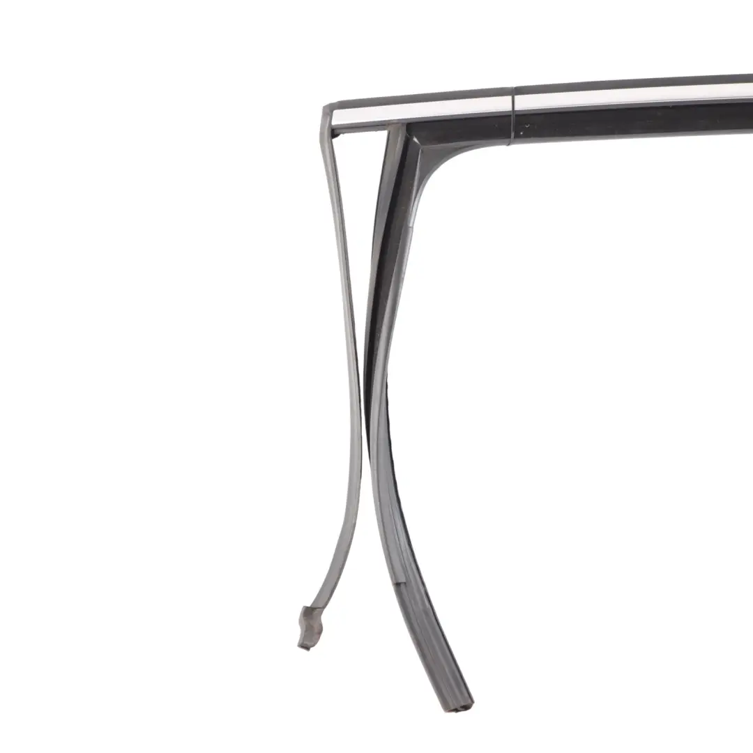 Joint Guide Cadre Vitre Arrière Gauche Chrome pour Volkswagen Tiguan 5N à propos du numéro de pièce 5N0839431H Volkswagen Tiguan 5N Joint Guide Cadre Vitre Arrière Gauche Chrome - SKU 5N0839431H-1 - Numéro de pièce 5N0839431H