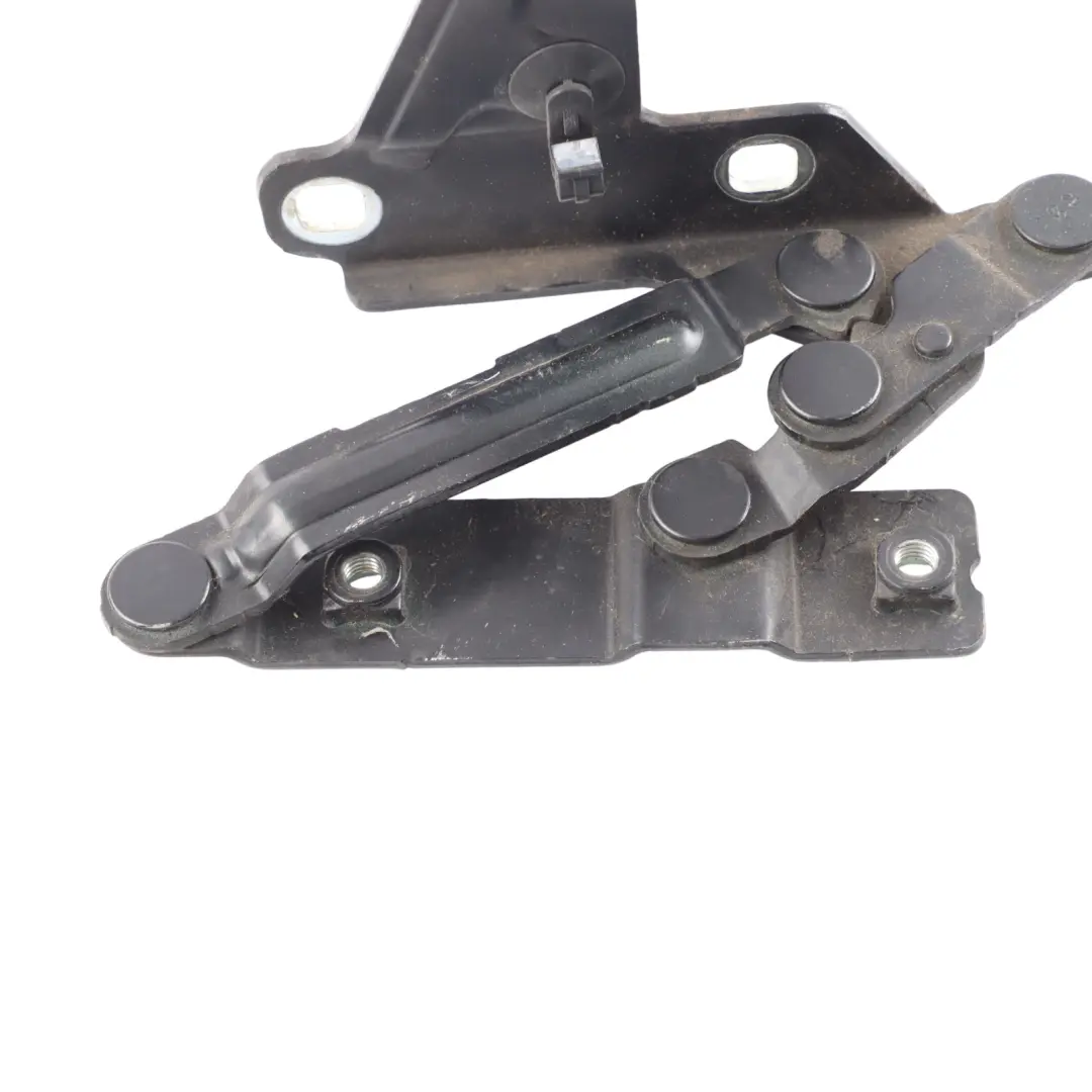 Seat Altea XL Bonnet Hinge Right O/S Hood Opening Hinge Phantom Black - Z9Y - SKU 5P0823302B-PHB - Part number 5P0823302B