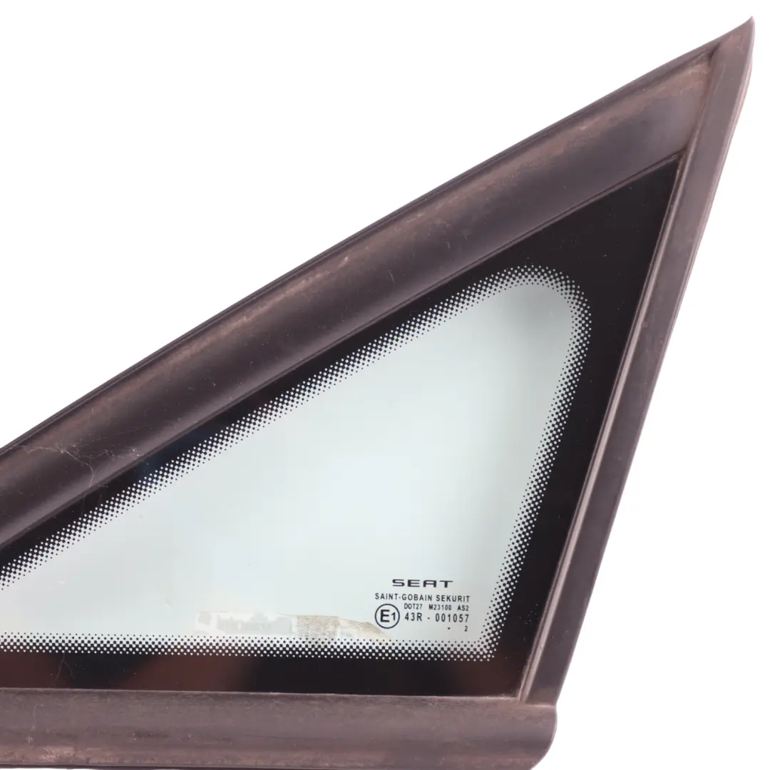 Window Glass Triangle Fixed Quarter Front Left N/S AS2 5P0845412C to Seat Altea XL with Part number 5P0845411C Seat Altea XL Window Glass Triangle Fixed Quarter Front Left N/S AS2 5P0845412C - SKU 5P0845411C - Part number 5P0845411C