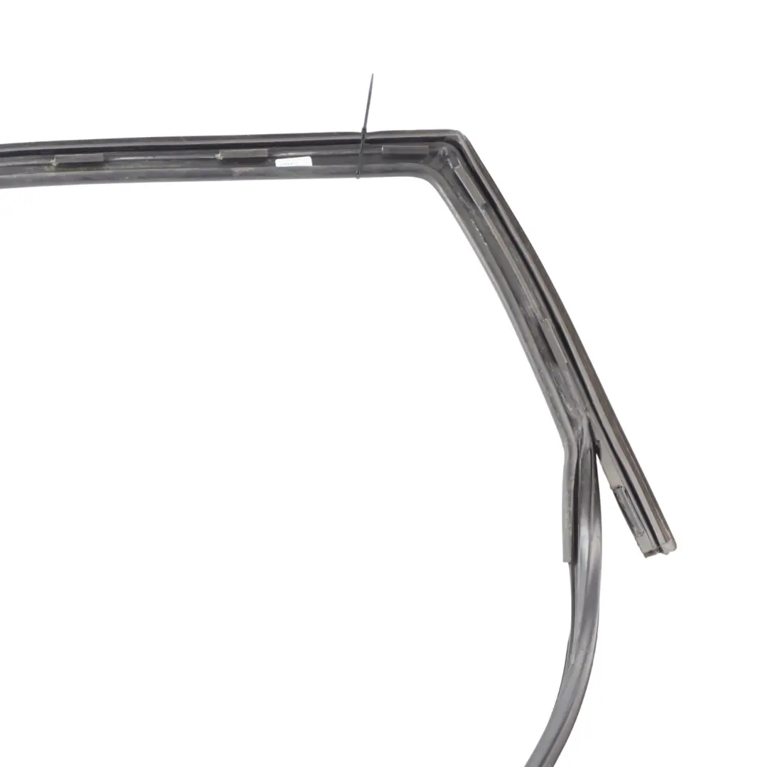 Door Window Seal Rear Right O/S Gasket Weatherstrip to Seat Altea XL with Part number 5P8839432 Seat Altea XL Door Window Seal Rear Right O/S Gasket Weatherstrip - SKU 5P8839432 - Part number 5P8839432