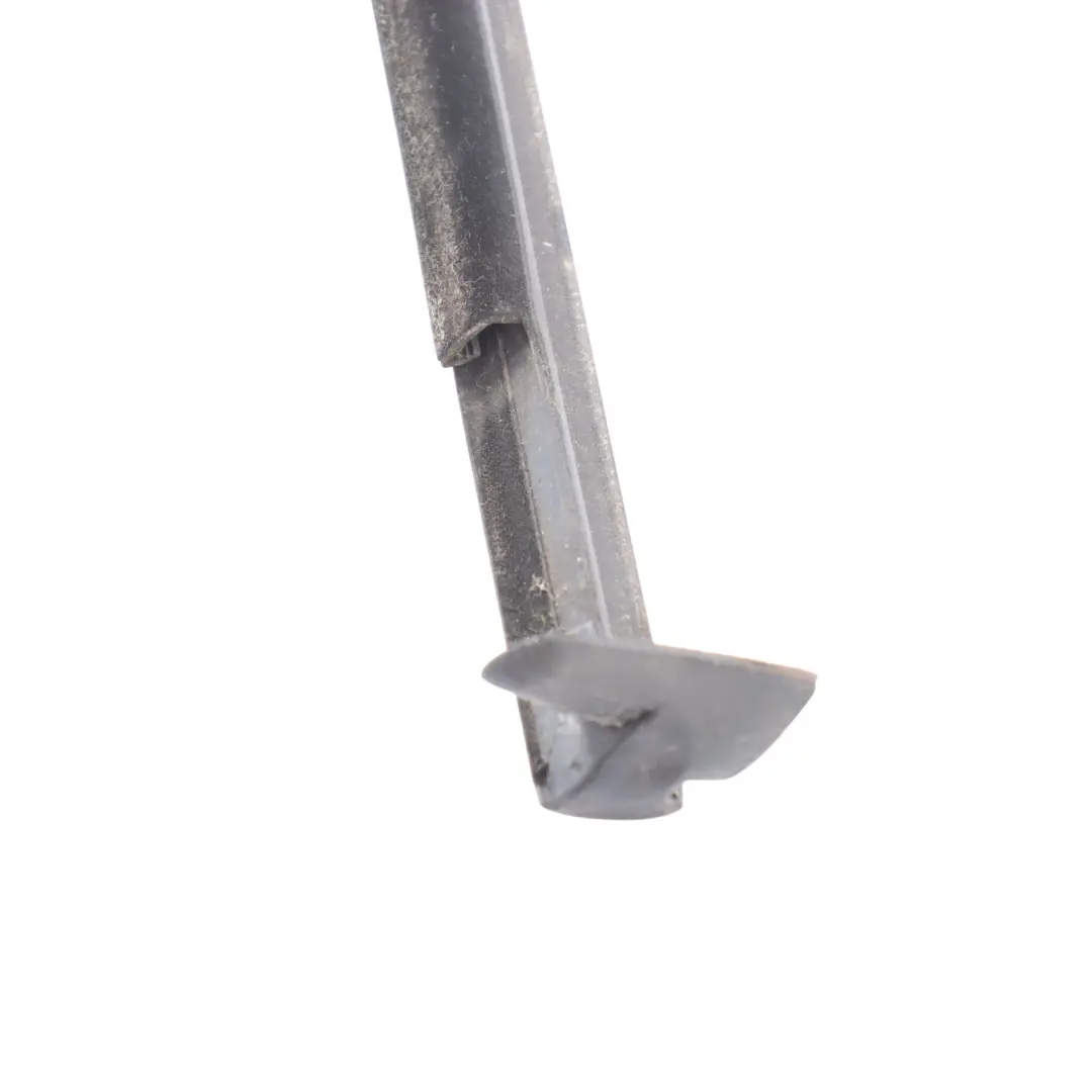 Door Window Seal Left N/S Gasket Weatherstrip to Seat Altea XL Rear with Part number 5P8839477B Seat Altea XL Rear Door Window Seal Left N/S Gasket Weatherstrip - SKU 5P8839477B - Part number 5P8839477B