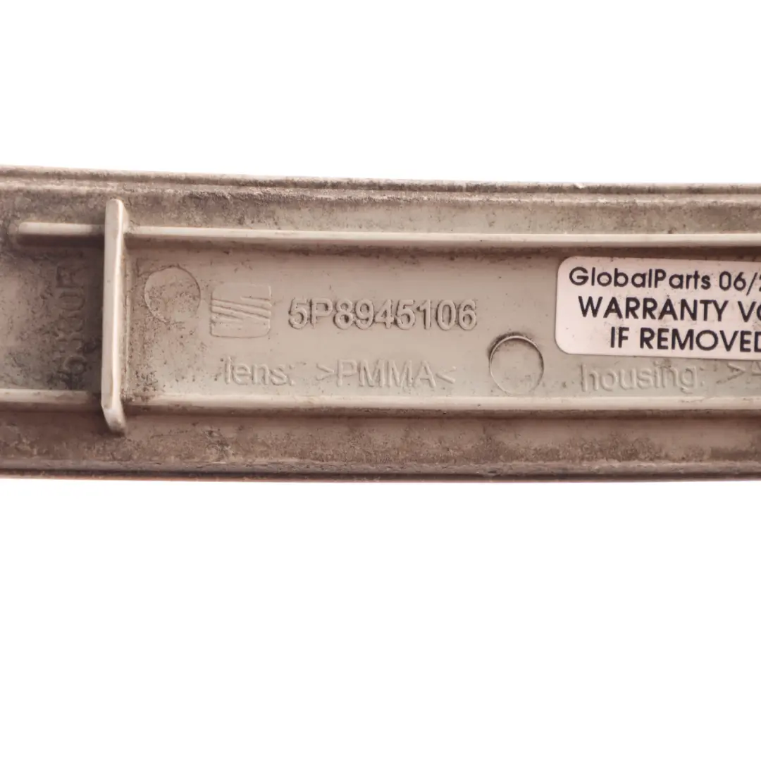 Right O/S Bumper Light Lamp Reflector to Seat Altea XL Rear with Part number 5P8945106 Seat Altea XL Rear Right O/S Bumper Light Lamp Reflector - SKU 5P8945106 - Part number 5P8945106