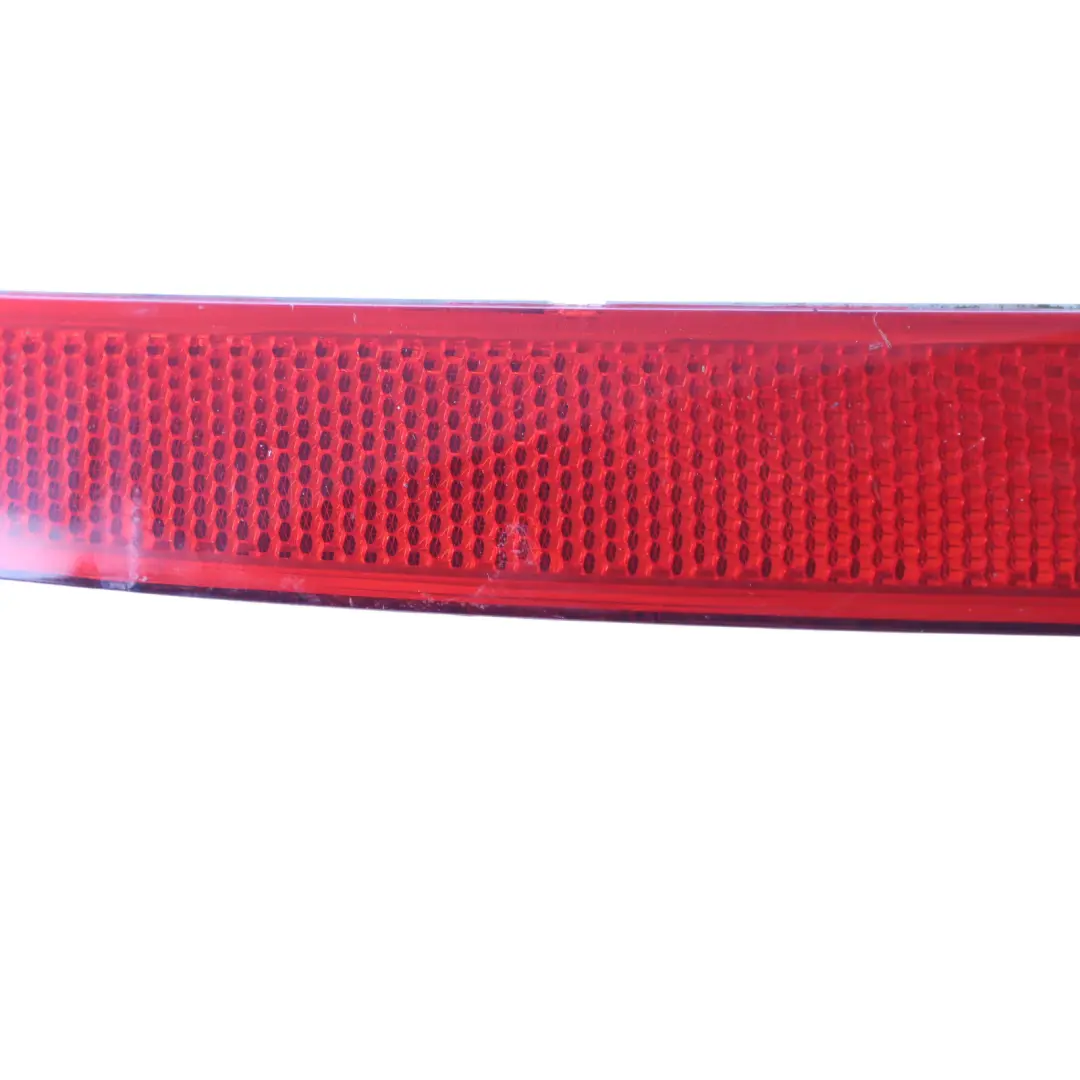 Right O/S Bumper Light Lamp Reflector to Seat Altea XL Rear with Part number 5P8945106 Seat Altea XL Rear Right O/S Bumper Light Lamp Reflector - SKU 5P8945106 - Part number 5P8945106