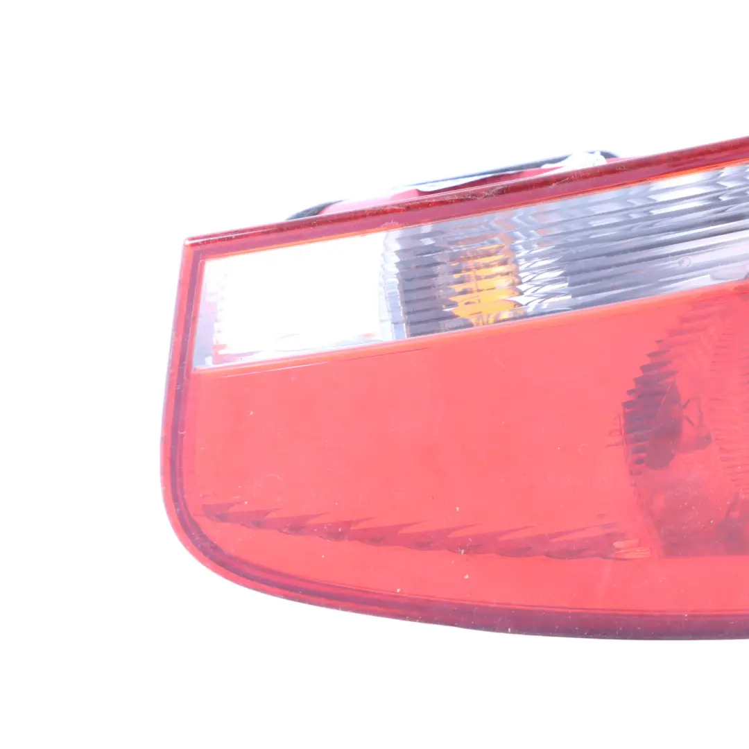 Outer Lamp Tail Light Right O/S to Seat Altea XL Rear with Part number 5P8945112A Seat Altea XL Rear Outer Lamp Tail Light Right O/S - SKU 5P8945112A - Part number 5P8945112A