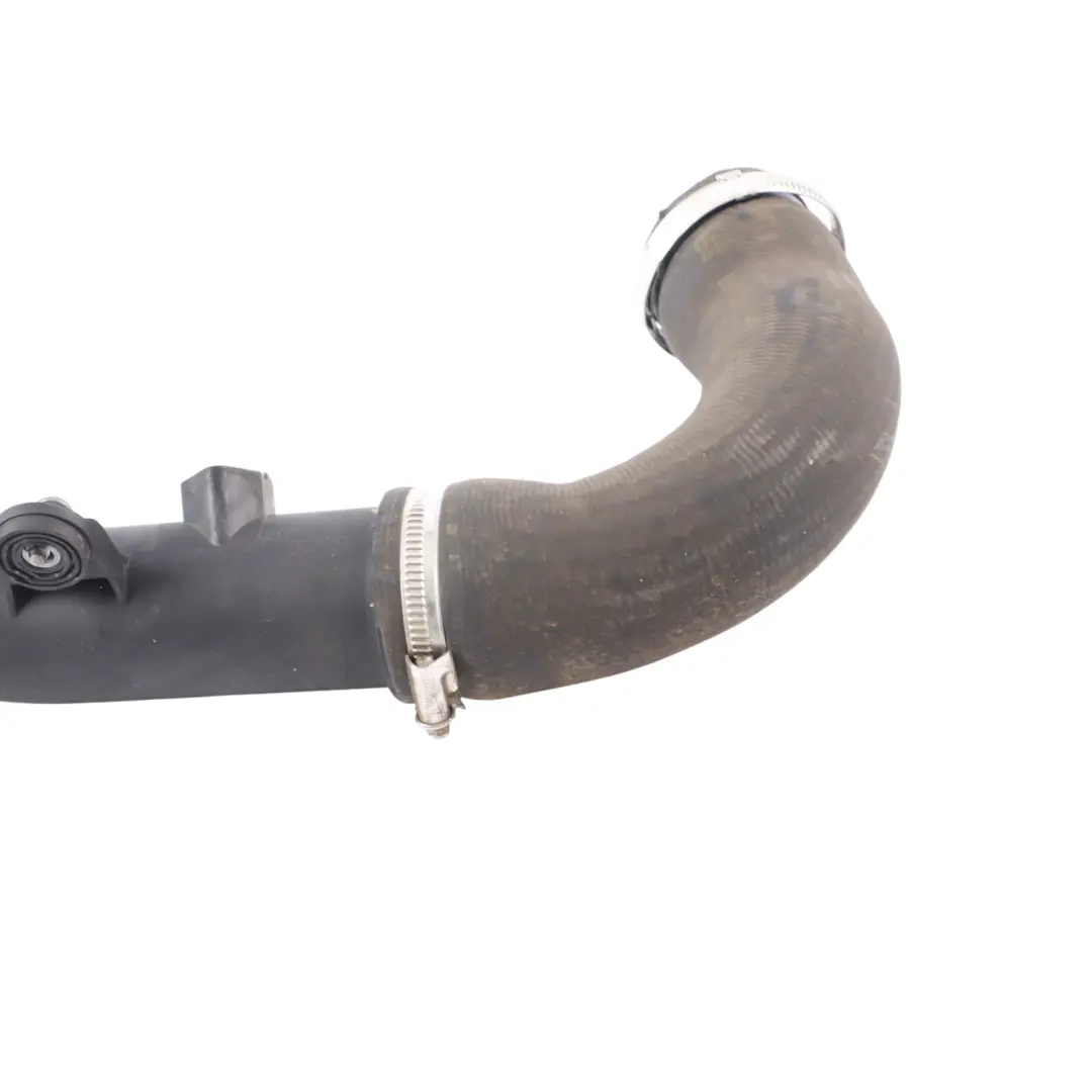 DNUE Intercooler Pipe Hose Line Tube to Audi S3 8V 2.0 TFSI with Part number 5Q0145792G Audi S3 8V 2.0 TFSI DNUE Intercooler Pipe Hose Line Tube - SKU 5Q0145792G - Part number 5Q0145792G