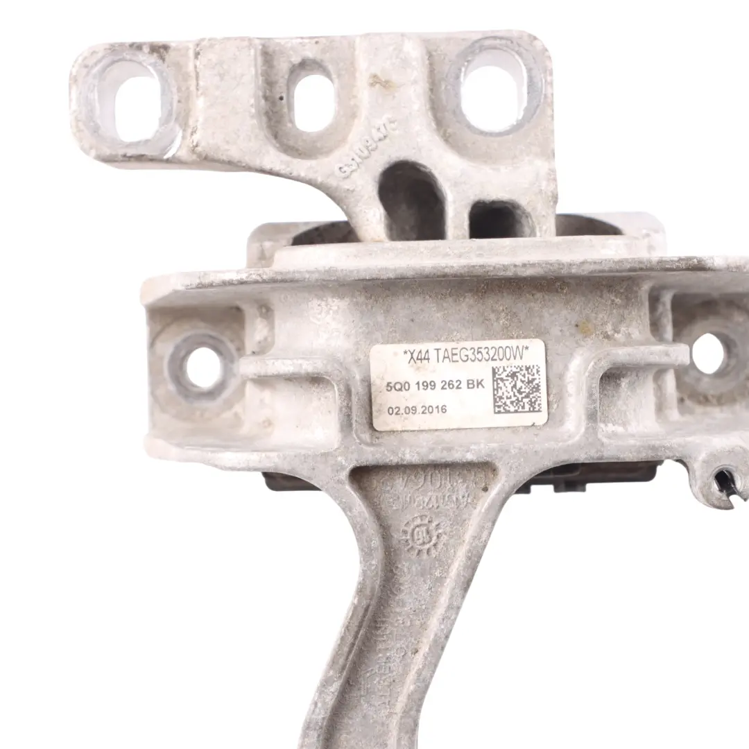 Support Moteur Audi A3 8V Volkswagen Golf Mk7 VII pour à propos du numéro de pièce 5Q0199262BK Support Moteur Audi A3 8V Volkswagen Golf Mk7 VII - SKU 5Q0199262BK - Numéro de pièce 5Q0199262BK