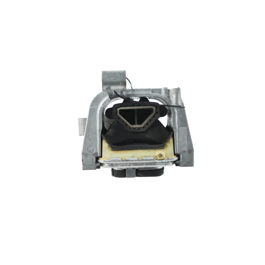 Supporto Motore Destro Staffa 5Q0199262DB per Volkswagen Golf Mk7 con numero di parte 5Q0199262DD Volkswagen Golf Mk7 Supporto Motore Destro Staffa 5Q0199262DB - SKU 5Q0199262DD - Numero di parte 5Q0199262DD