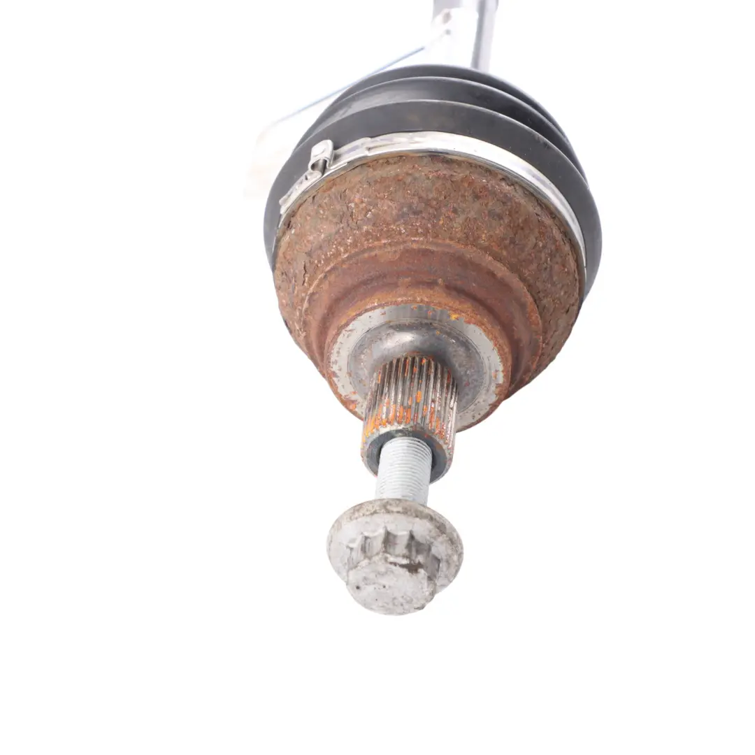 Albero Motore Anteriore Destro per Audi A3 8P Volkswagen Passat B6 B7 con numero di parte 5Q0407272ER Audi A3 8P Volkswagen Passat B6 B7 Albero Motore Anteriore Destro - SKU 5Q0407272ER - Numero di parte 5Q0407272ER