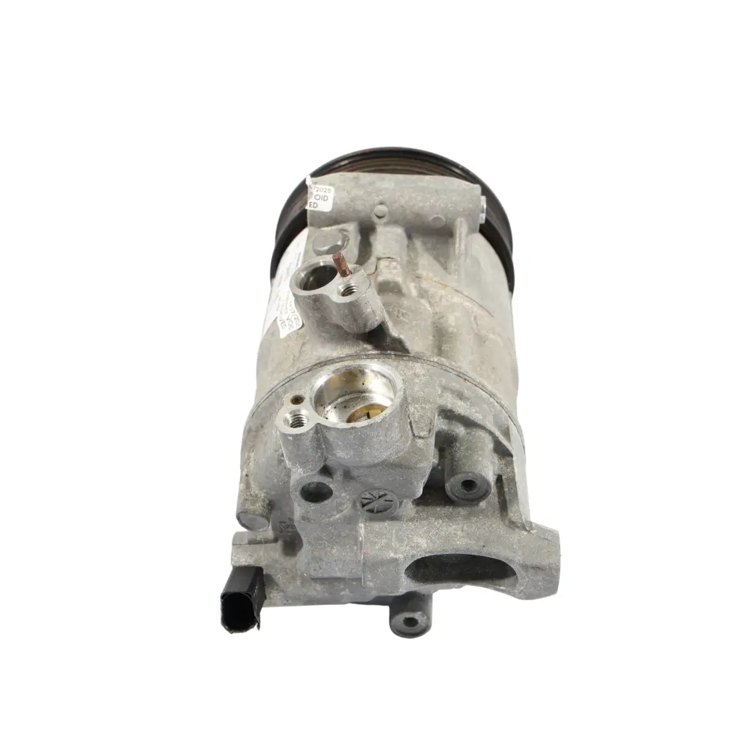 Condizionata A/C Compressore per Audi A3 8V VW Golf Mk7 VII Aria con numero di parte 5Q0816803B Audi A3 8V VW Golf Mk7 VII Aria Condizionata A/C Compressore - SKU 5Q0816803B - Numero di parte 5Q0816803B