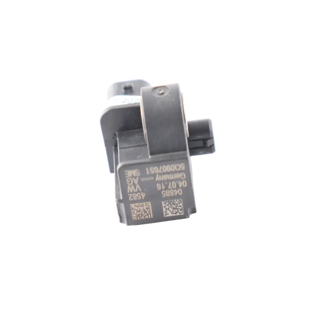 Seat Leon Mk3 5F Sensor De Impacto Delantero - SKU 5Q0907651 - Número de pieza 5Q0907651