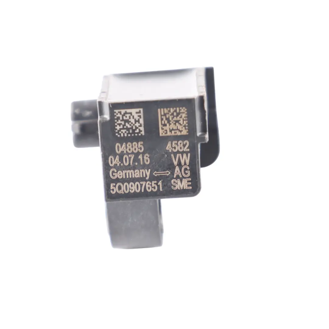 Mk3 5F Capteur De Choc Avant pour Seat Leon à propos du numéro de pièce 5Q0907651 Seat Leon Mk3 5F Capteur De Choc Avant - SKU 5Q0907651 - Numéro de pièce 5Q0907651