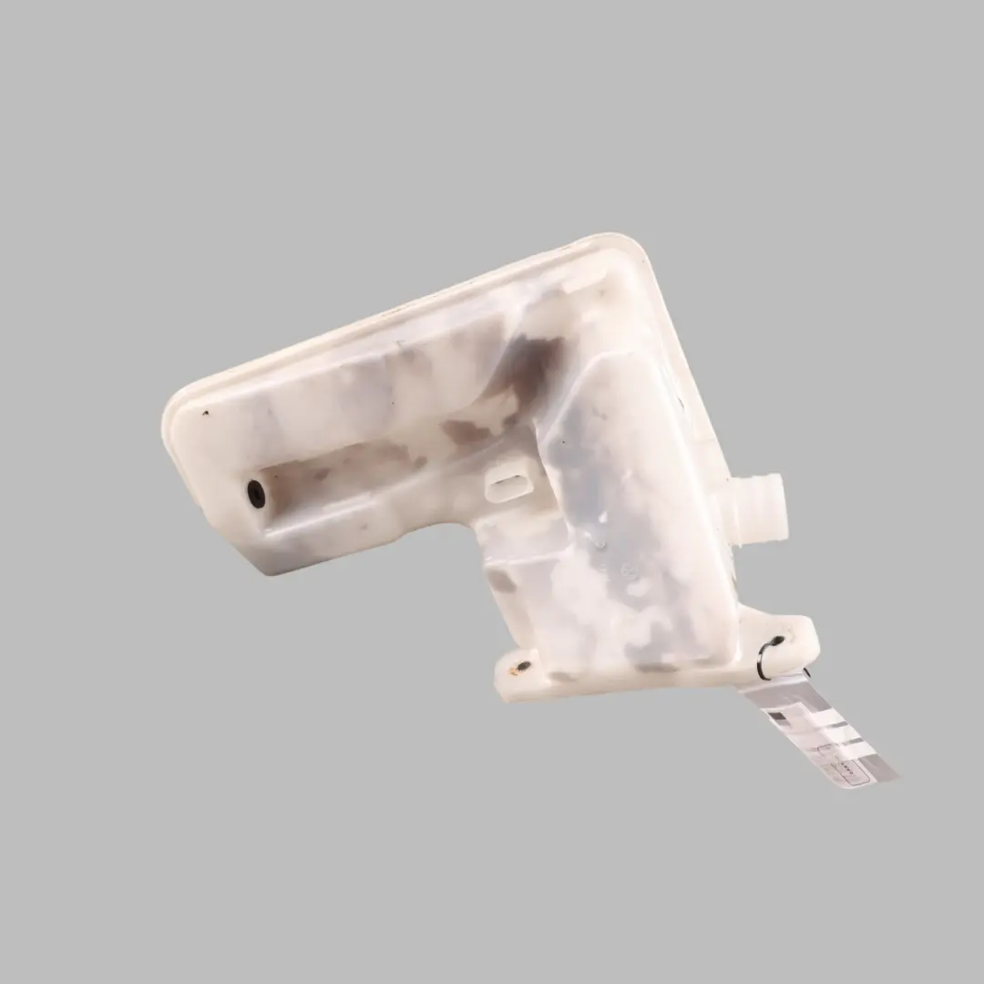 Windscreen Washer Tank Fluid Bottle Reservoir 5Q0955448AA to Audi A3 8V with Part number 5Q0955453R Audi A3 8V Windscreen Washer Tank Fluid Bottle Reservoir 5Q0955448AA - SKU 5Q0955453R - Part number 5Q0955453R