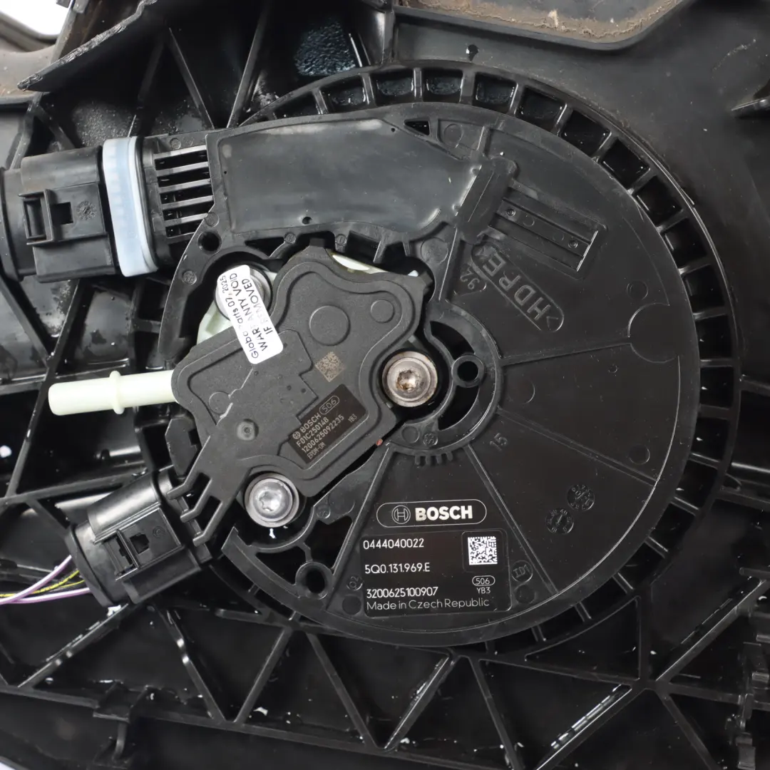 AdBlue Additive Fuel Tank Reservoir Bottle Diesel TDI to Audi Q2 GA with Part number 5WA131877 Audi Q2 GA AdBlue Additive Fuel Tank Reservoir Bottle Diesel TDI - SKU 5WA131877 - Part number 5WA131877