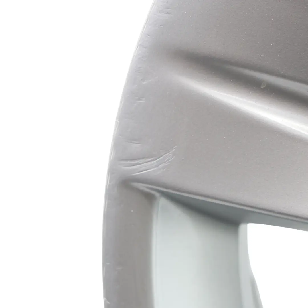 Jante Avant Alliage 18" Rayons Étoilés 189 8J ET:34 pour BMW E90 E91 E92 E93 à propos du numéro de pièce 6768858 BMW E90 E91 E92 E93 Jante Avant Alliage 18" Rayons Étoilés 189 8J ET:34 - SKU 6768858-2 - Numéro de pièce 6768858