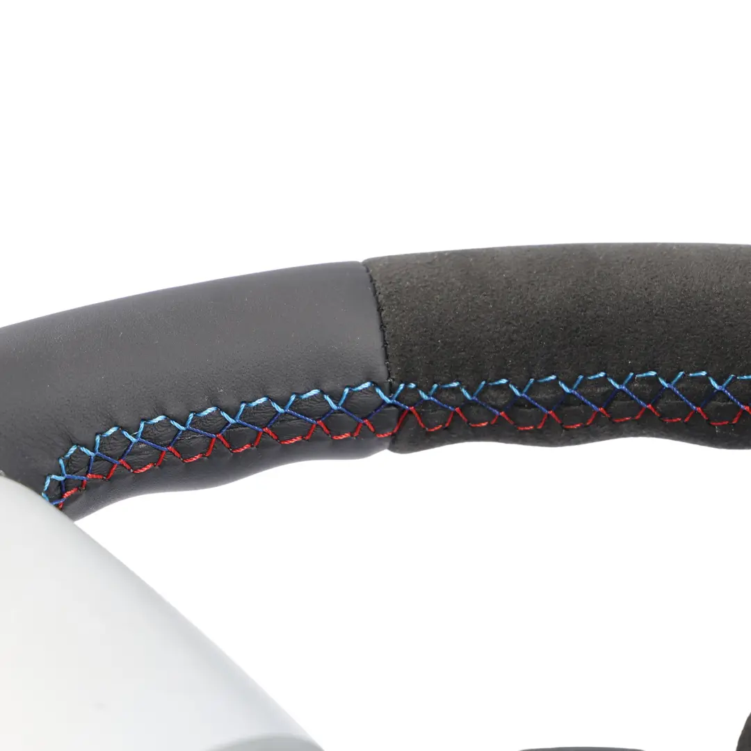 NEU Schwarzes Leder Sport Lenkrad Steptronic für Mini Cooper R50 R52 R53 mit Teilenummer 6769735 Mini Cooper R50 R52 R53 NEU Schwarzes Leder Sport Lenkrad Steptronic - SKU 6769735-1 - Teilenummer 6769735